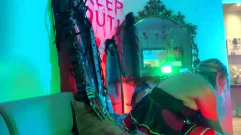 mr and mrs vanilla online show from October 28, 12:44 am