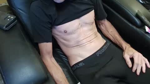 mrbiggirth69 online show from January 13, 10:01 am