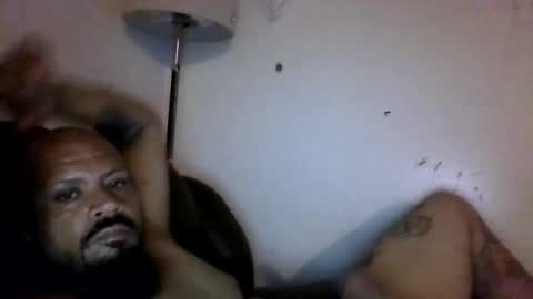 mrbiggs1077777 online show from November 1, 9:36 pm