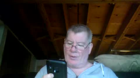 Snapshot of mrblade666 chatting on February 8, 12:39 pm mrblade666 online show from February 8, 12:39 pm