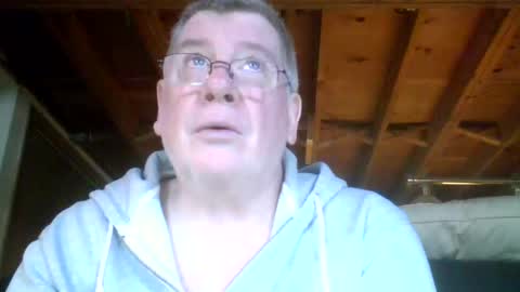 Snapshot of mrblade666 chatting on February 23, 1:42 pm mrblade666 online show from February 23, 1:42 pm