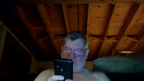 Snapshot of mrblade666 chatting on December 15, 10:15 pm mrblade666 online show from December 15, 10:15 pm