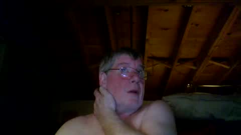 Snapshot of mrblade666 chatting on January 26, 3:06 am mrblade666 online show from January 26, 3:06 am