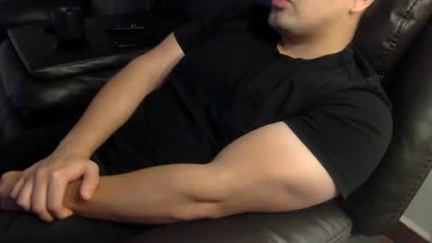 Mr Bree online show from January 3, 2:32 am