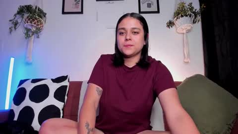 Laura online show from October 15, 4:16 am