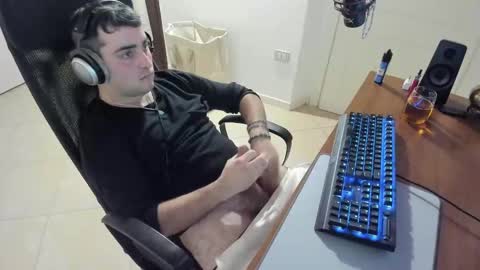 GoodBoy online show from January 15, 6:40 pm