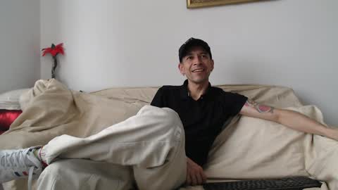 mrcock_col online show from March 31, 9:15 pm