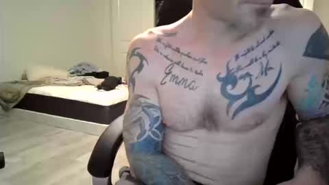 IwantU2WatchME online show from October 14, 10:07 am