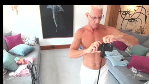 MrFunTimeforYou online show from February 12, 7:02 pm