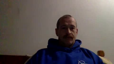 Snapshot of mrgoodkat79 chatting on December 30, 8:10 am mrgoodkat79 online show from December 30, 8:10 am