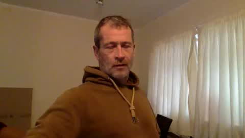 mrgoodkat79 online show from December 4, 8:25 am