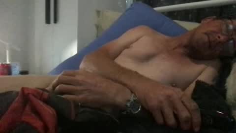 mrgray11xxx aussie online show from October 16, 7:35 pm