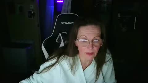 mrjshquinn online show from February 10, 1:52 am