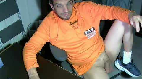 MrMarc online show from November 9, 3:32 am