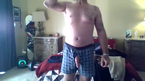 mrnaughtyd69 online show from December 9, 4:47 pm