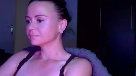 mrs_bunny_swing online show from April 15, 7:58 pm