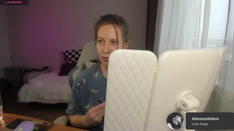 Allison online show from February 13, 11:17 am