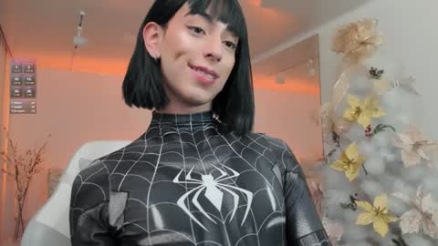 Snapshot of ms_lawless chatting on December 6, 4:19 am Samantha online show from December 6, 4:19 am
