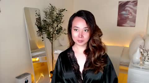 Evon online show from May 19, 8:38 pm