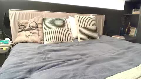 Melanie online show from October 9, 7:47 am