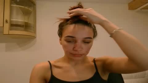 Snapshot of ms_sophiee chatting on March 8, 7:20 pm ms_sophiee online show from March 8, 7:20 pm