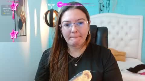 Snapshot of msjossie chatting on September 10, 3:29 am Jossie online show from September 10, 3:29 am