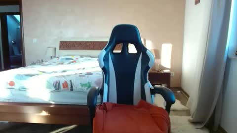 msmarshmallow1 online show from January 19, 1:32 pm