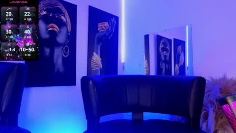 karla online show from December 22, 11:50 am