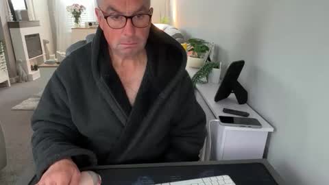 mtb1697 online show from September 23, 9:25 am