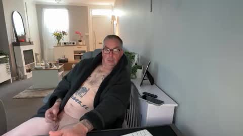 mtb1697 online show from October 25, 9:52 am