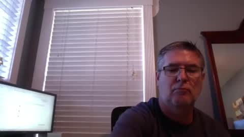 mtbrdr73 online show from December 15, 9:00 pm