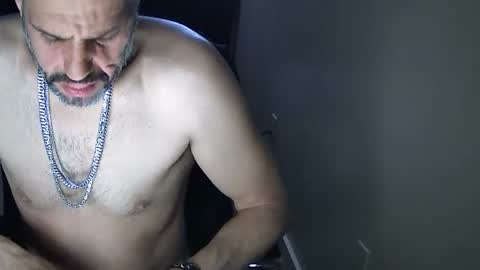 Muffdiver online show from February 24, 8:27 am