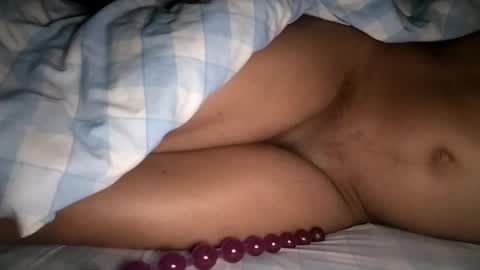 Laly online show from February 21, 6:48 pm