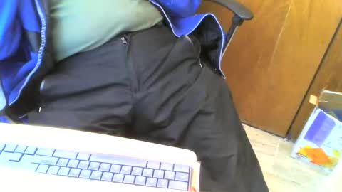 Snapshot of muller520 chatting on February 9, 12:08 pm muller520 online show from February 9, 12:08 pm