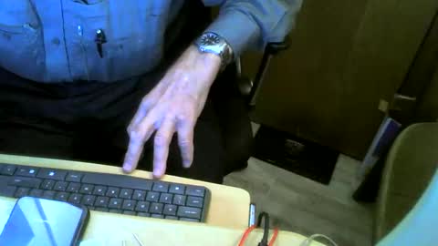 Snapshot of muller520 chatting on September 11, 3:02 pm muller520 online show from September 11, 3:02 pm