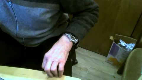 Snapshot of muller520 chatting on February 18, 6:04 pm muller520 online show from February 18, 6:04 pm