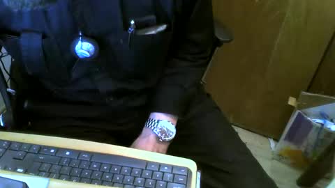 Snapshot of muller520 chatting on March 6, 5:33 pm muller520 online show from March 6, 5:33 pm