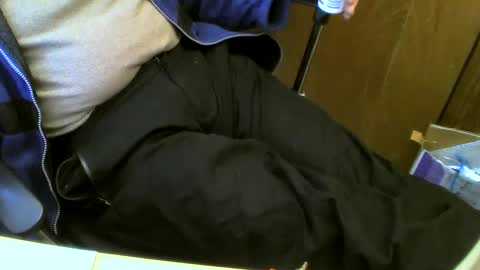 Snapshot of muller520 chatting on March 2, 8:38 am muller520 online show from March 2, 8:38 am