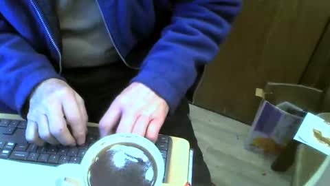 Snapshot of muller520 chatting on February 15, 5:19 am muller520 online show from February 15, 5:19 am