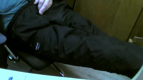 Snapshot of muller520 chatting on February 1, 2:34 pm muller520 online show from February 1, 2:34 pm