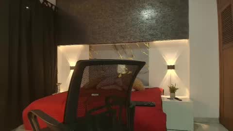 Muller Asher online show from October 22, 3:10 am