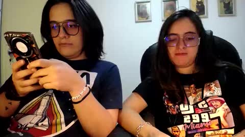 Snapshot of multiorgasmic_6 chatting on September 18, 2:59 am Dani and Alex online show from September 18, 2:59 am