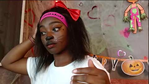 Leidy online show from October 27, 6:30 pm