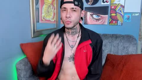 murdok  online show from November 22, 7:18 am