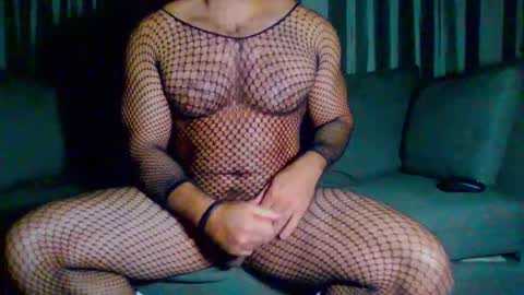 muscbttmbitch online show from October 7, 6:59 pm