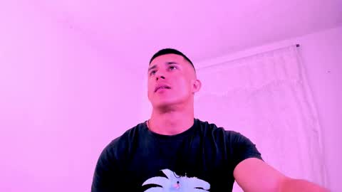 Muscle Man online show from February 24, 12:02 am