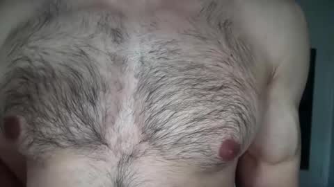Snapshot of musclehair3 chatting on February 20, 8:50 am musclehair3 online show from February 20, 8:50 am