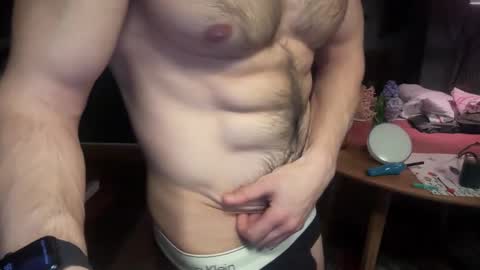 Snapshot of musclehair3 chatting on February 24, 10:36 pm musclehair3 online show from February 24, 10:36 pm