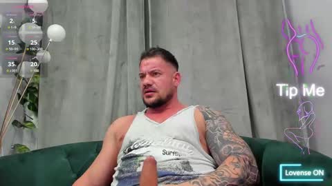 MuscleMonster31 online show from March 5, 10:32 pm