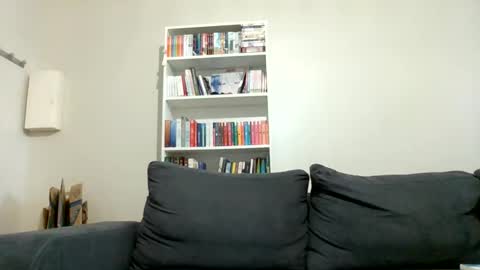 muscleshow00 online show from September 11, 6:14 am